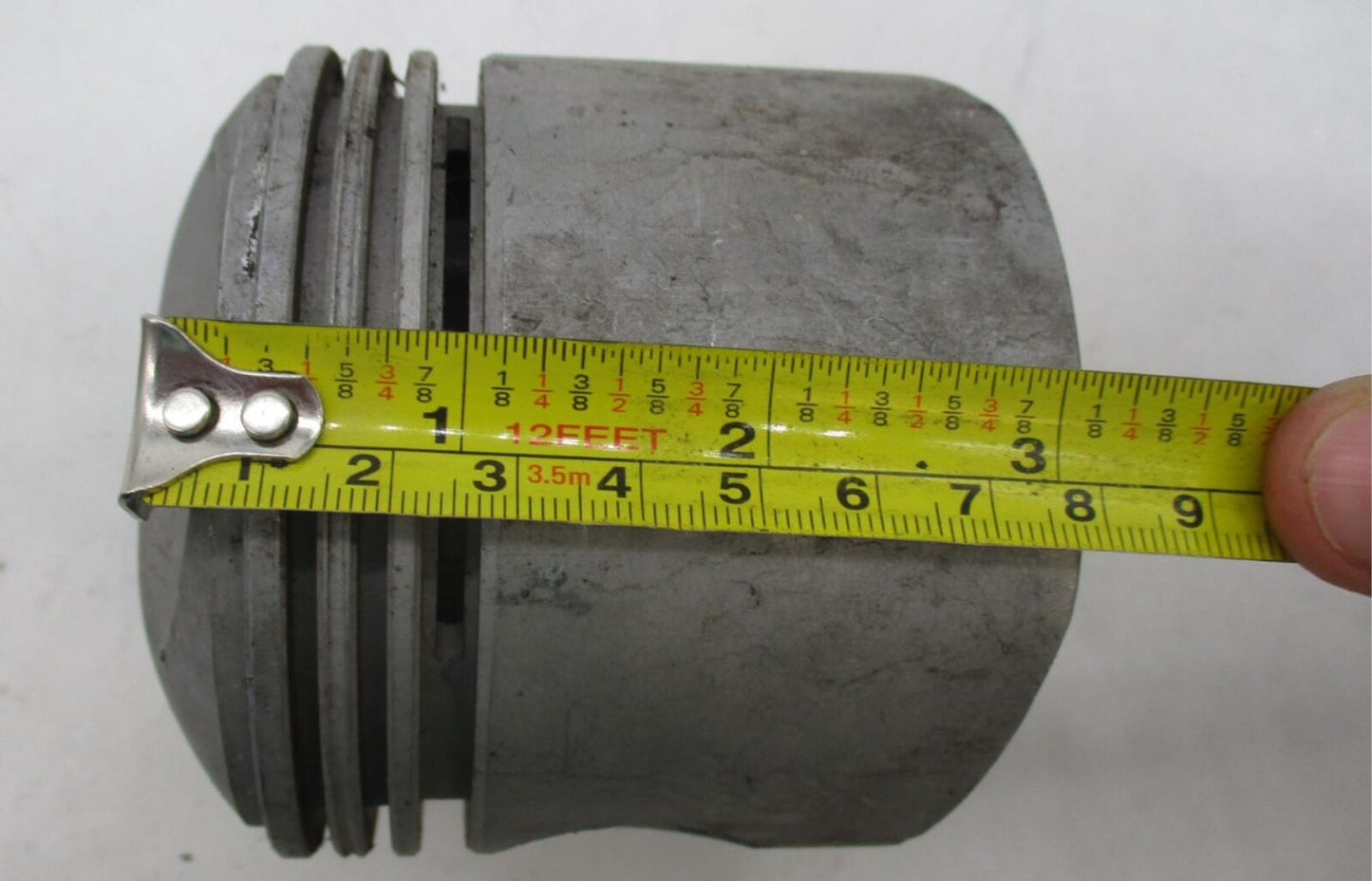 Pair of Harley Davidson Big Twin TRW Pistons 354-99