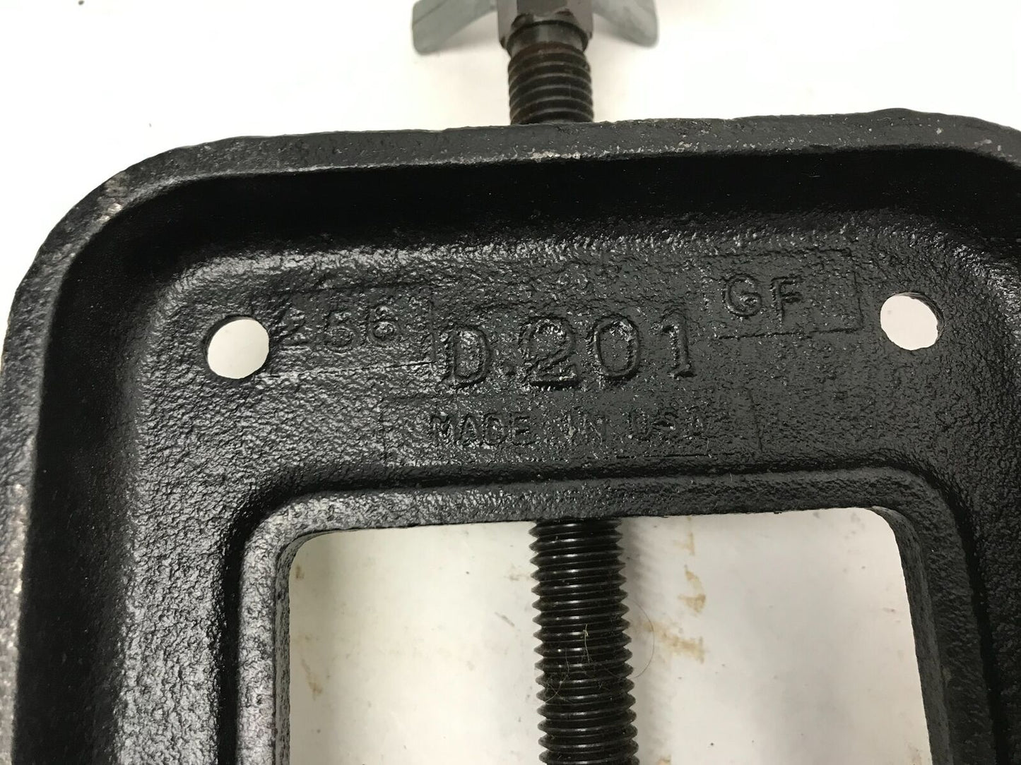 D-201 256 GF Table Top Bench Vise Pipe Clamp Press