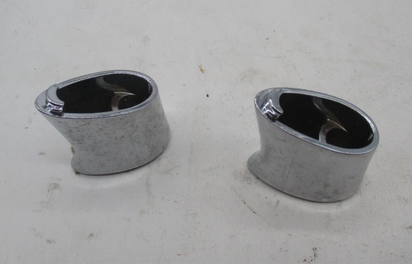 Pair of Harley Davidson Chrome Narrow Turn Signal Standoffs XL FXD FXST FXR