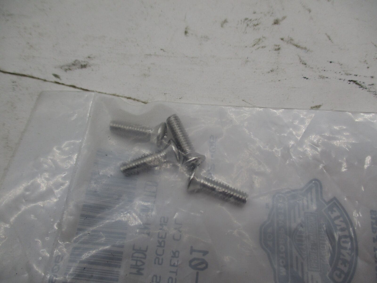 Lot of 4 Harley Davidson Genuine NOS Master Cylinder Cover Screws 94632-01
