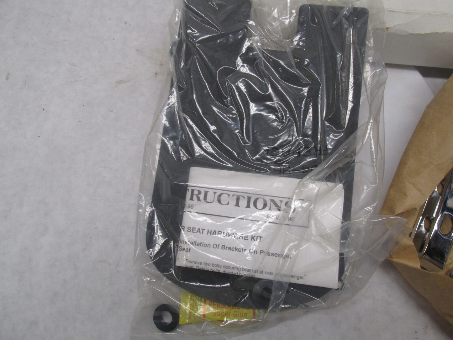 Harley Davidson Genuine NOS Detachable Pillion Hardware Dyna FXD Kit 51656-96