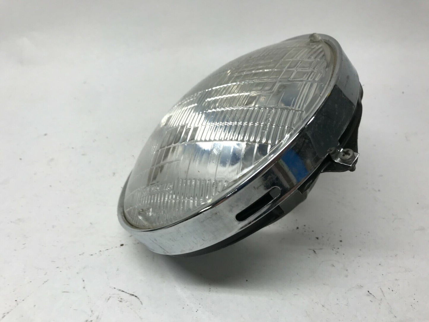 Harley Softail Dyna Sportster 5 3/4" Headlight Headlamp Housing Assembly