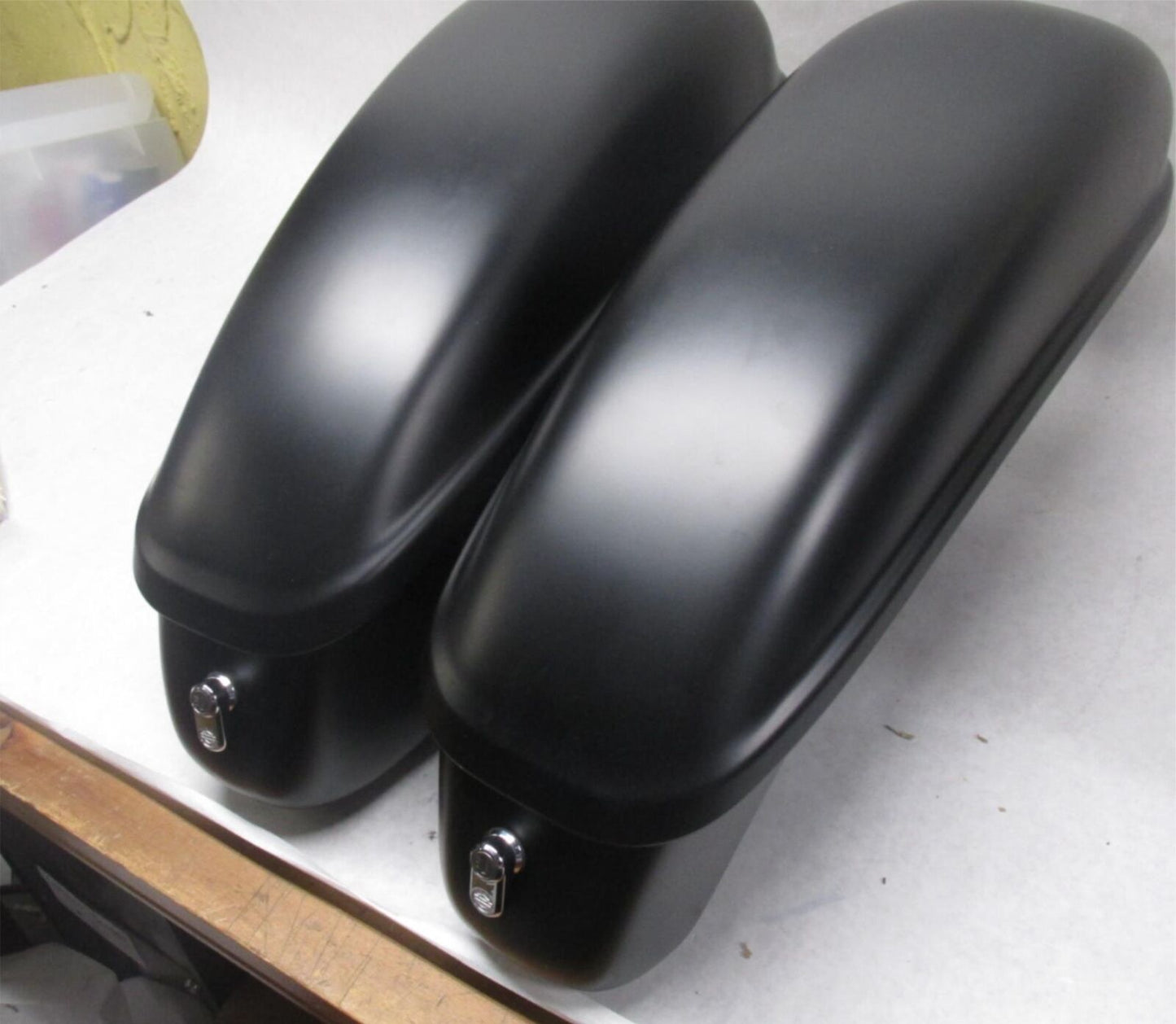 Harley Davidson Genuine NOS Pair of Softail Deuce Black Saddlebags 90396-00