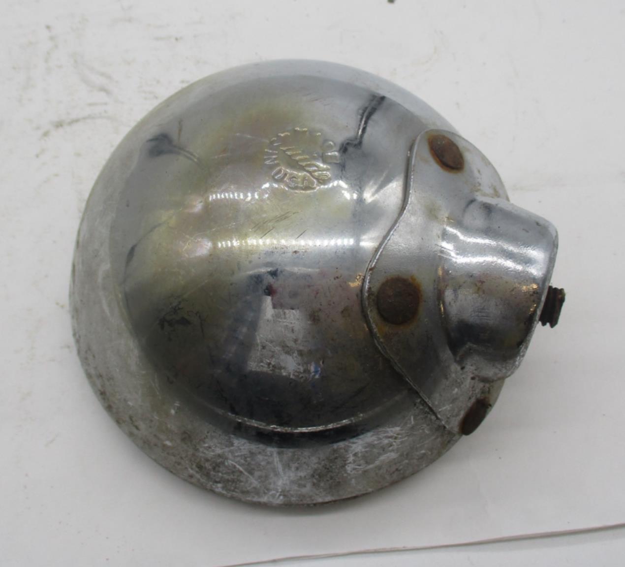 Harley Davidson Auxiliary Aux Driving Lamp Light Guide H SAE 0 62 Housing Chrome