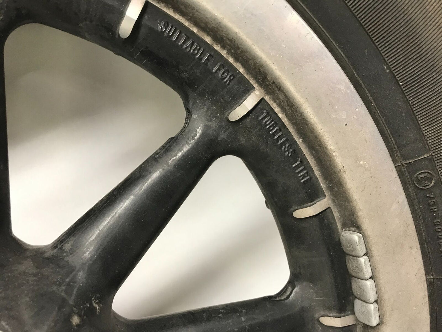 Harley Davidson 16x3 Front Wheel Touring 9 Spoke Black with Tire