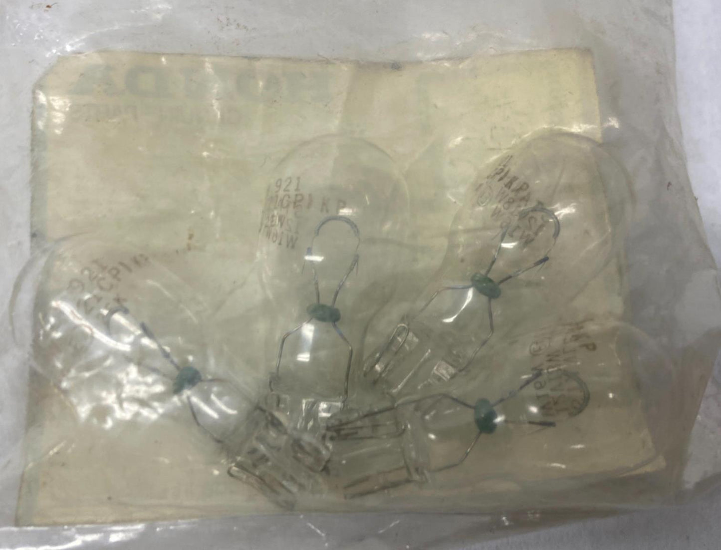 Lot of (4) Honda Genuine Bulbs 34901-SB3-671