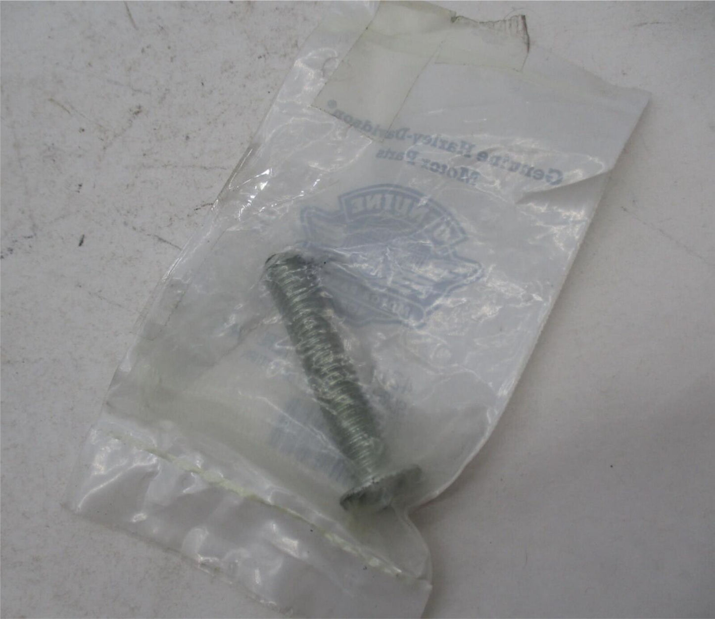 Harley Davidson Genuine NOS Button Head Screw 4215