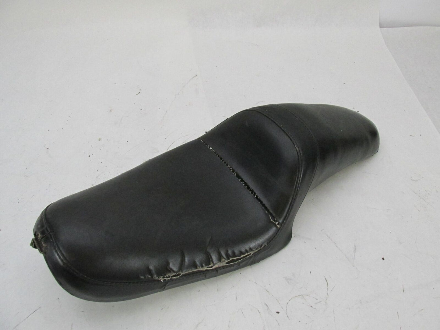 Harley Davidson Le Pera Dyna FXD Leather 2 Up Black Seat