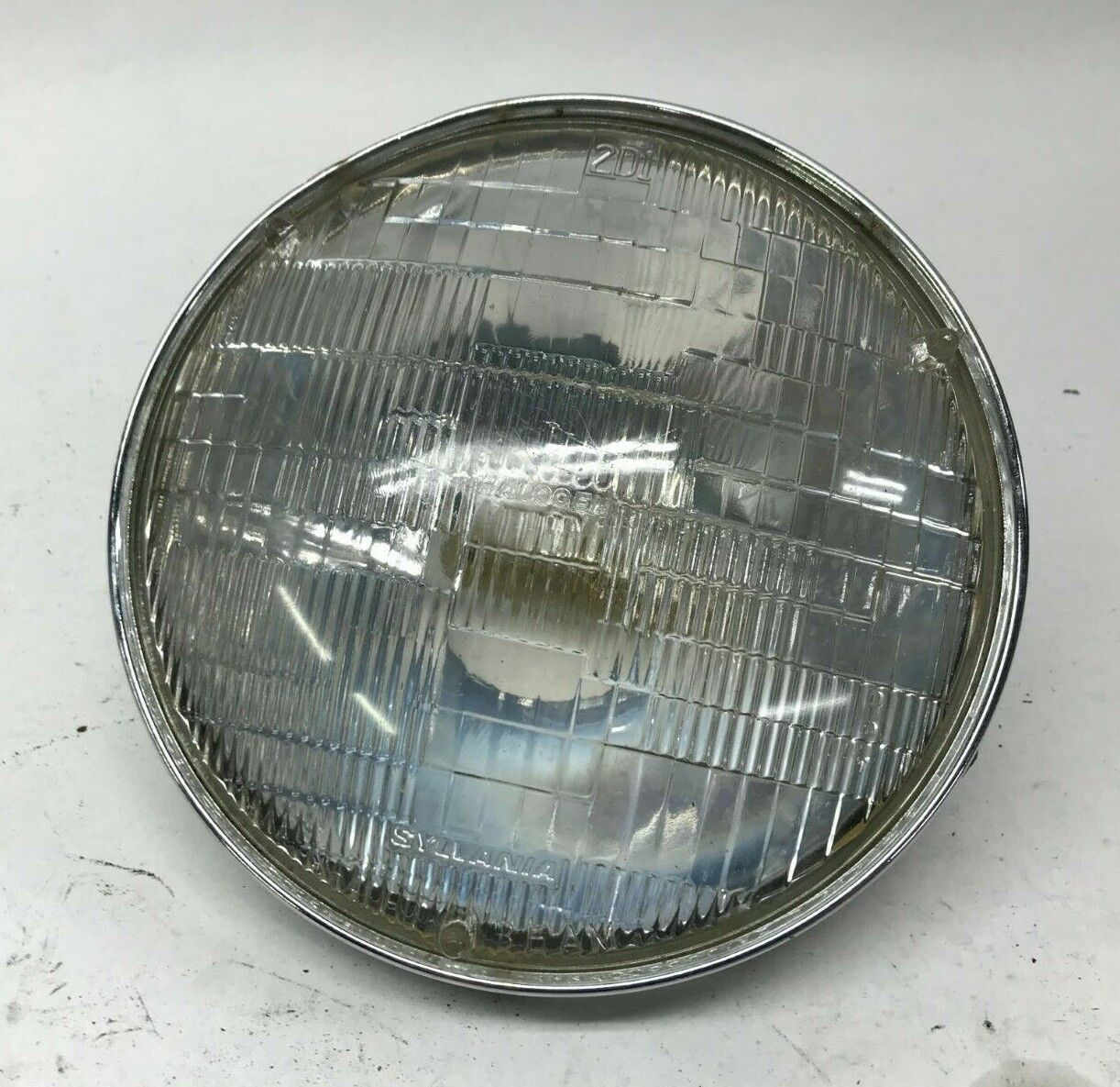 Harley Softail Dyna Sportster 5 3/4" Headlight Headlamp Housing Assembly