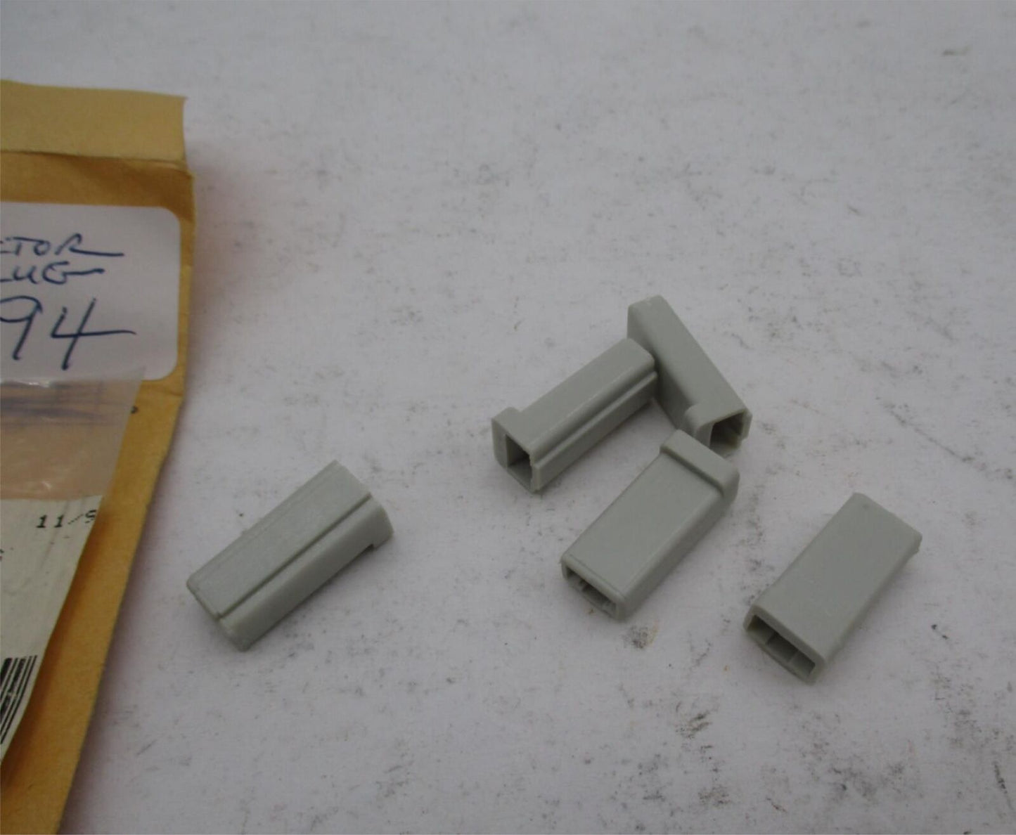 Lot of 5 Harley Davidson NOS Wiring Harness 1 Position Connector Plugs 72257-94