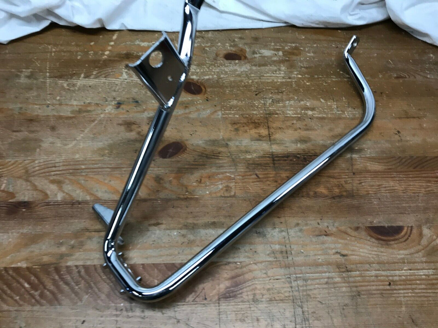 Harley touring electra glide road king fl saddlebag Right RT support bracket