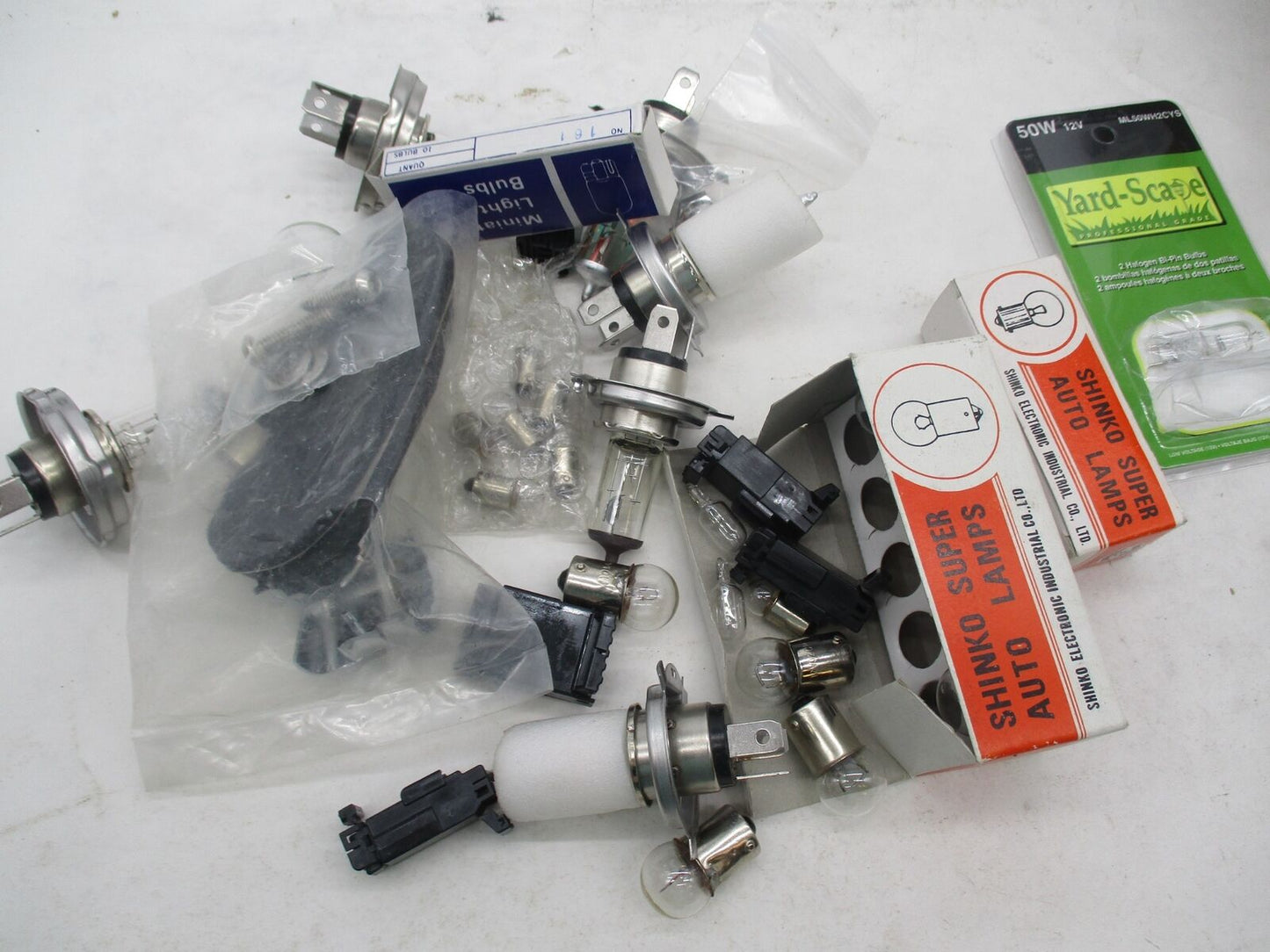 Mixed lot of Harley Davidson Light Lamp Bulbs Headlight Indicator Lights Bulbs