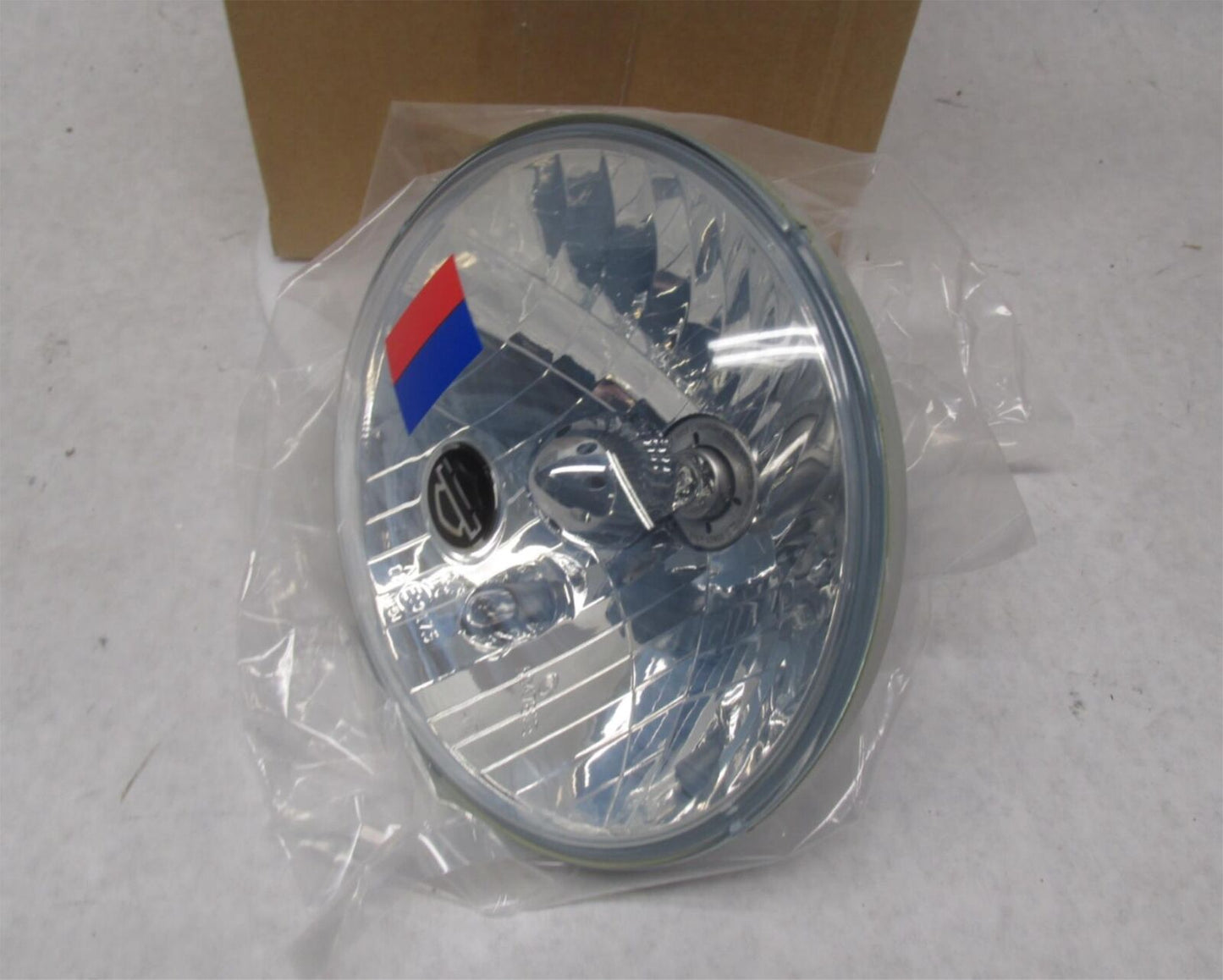 Harley Davidson Genuine NOS Softail Halogen Headlamp Reflector Assembly 68345-05
