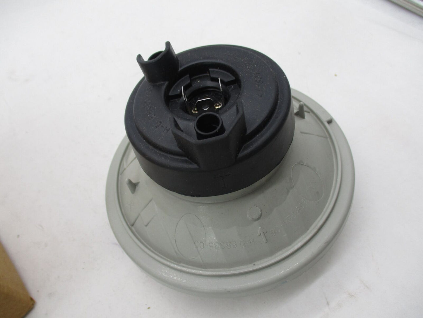 Harley Davidson Genuine NOS Headlamp Headlight Reflector 68335-05