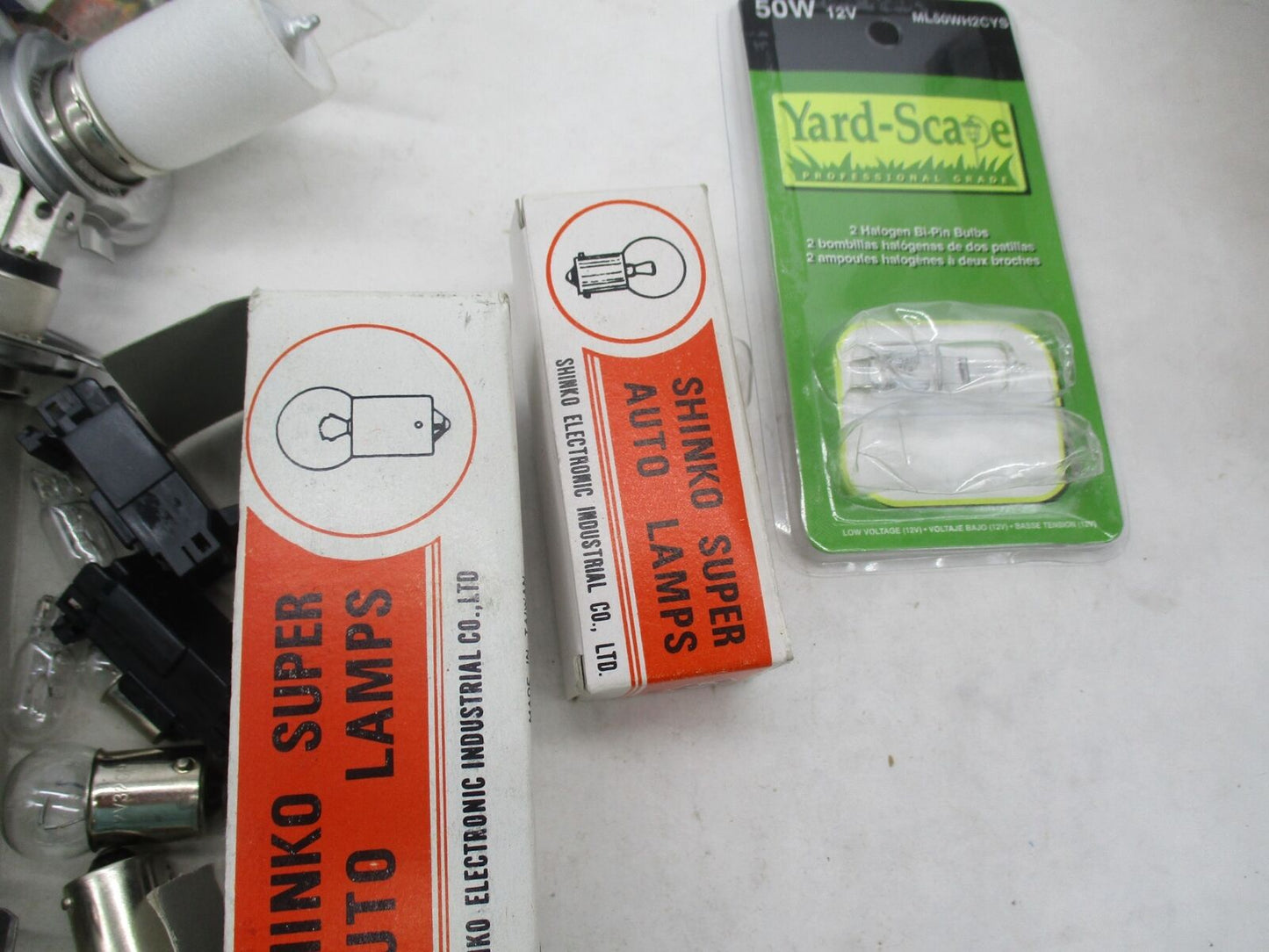 Mixed lot of Harley Davidson Light Lamp Bulbs Headlight Indicator Lights Bulbs