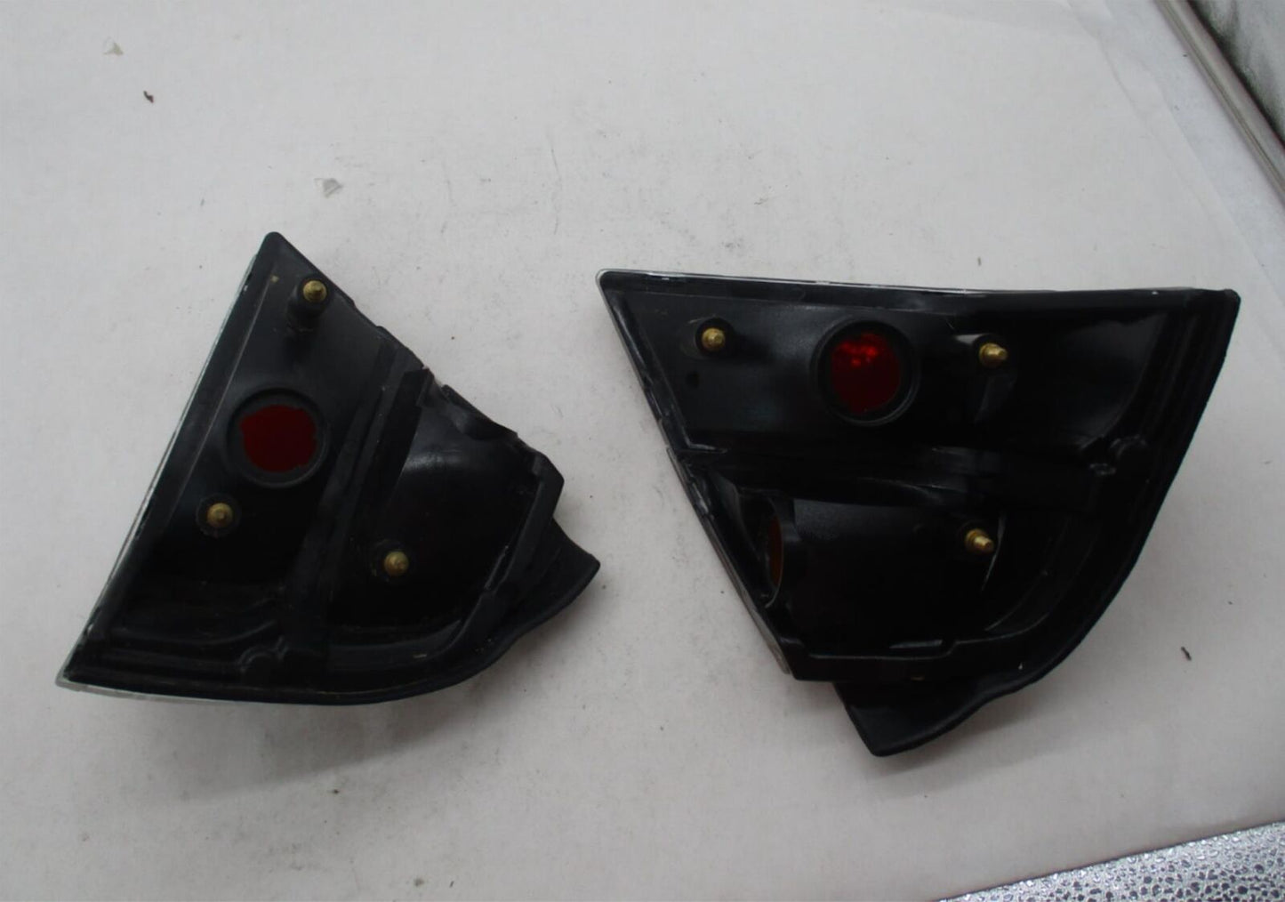 Pair of Honda Goldwing GL1800 Trunk Tail Lights Brake Lights Housings ST-3088