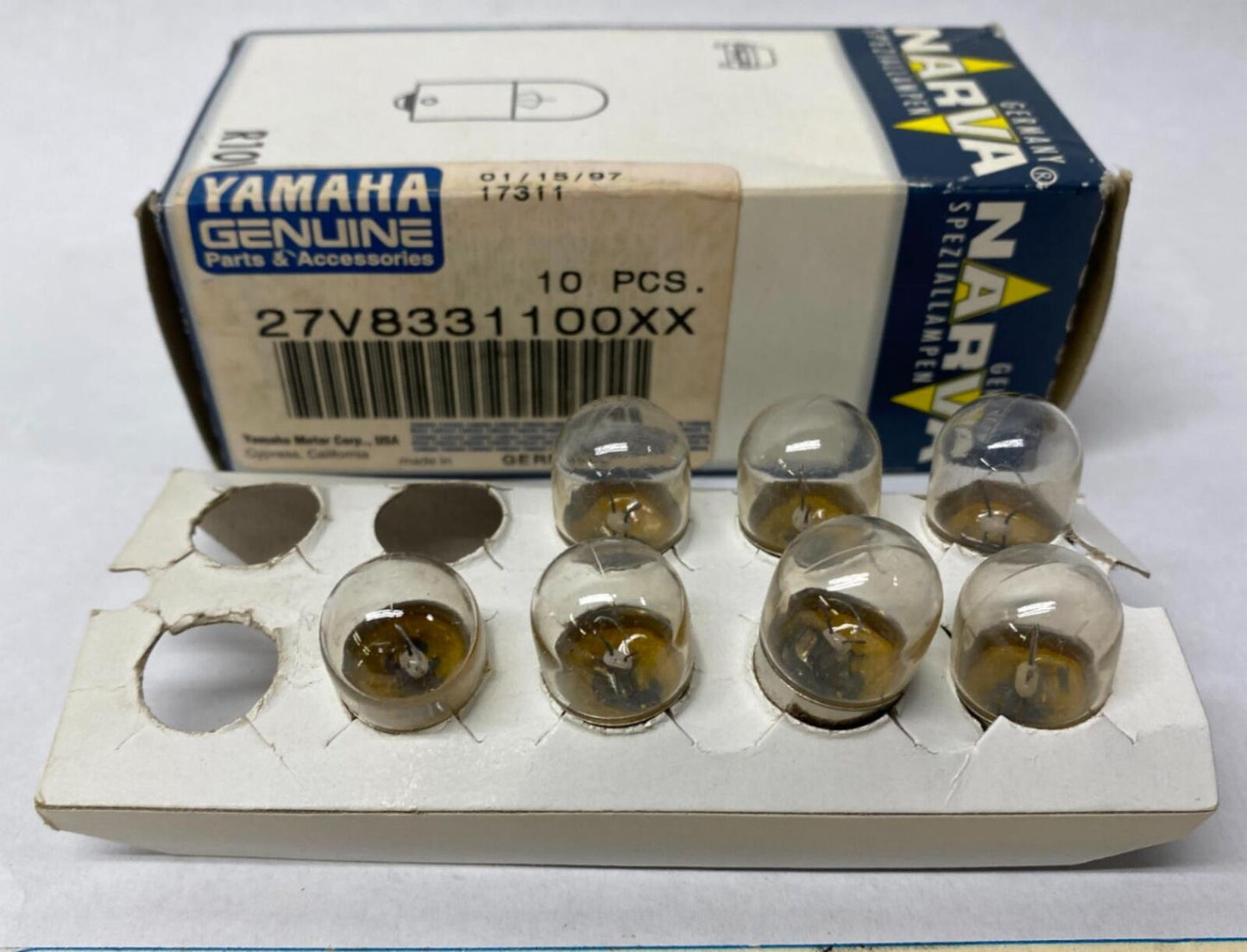 Lot of (7) Yamaha Genuine Bulbs 27V8331100XX