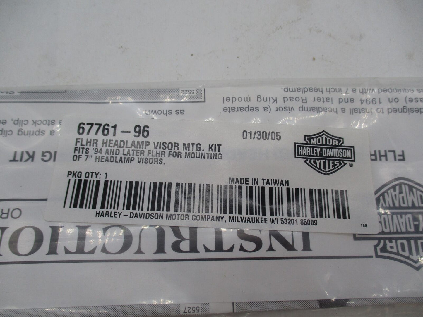 Harley Davidson Genuine NOS Headlamp Headlight Visor Mounting Kit 67761-96