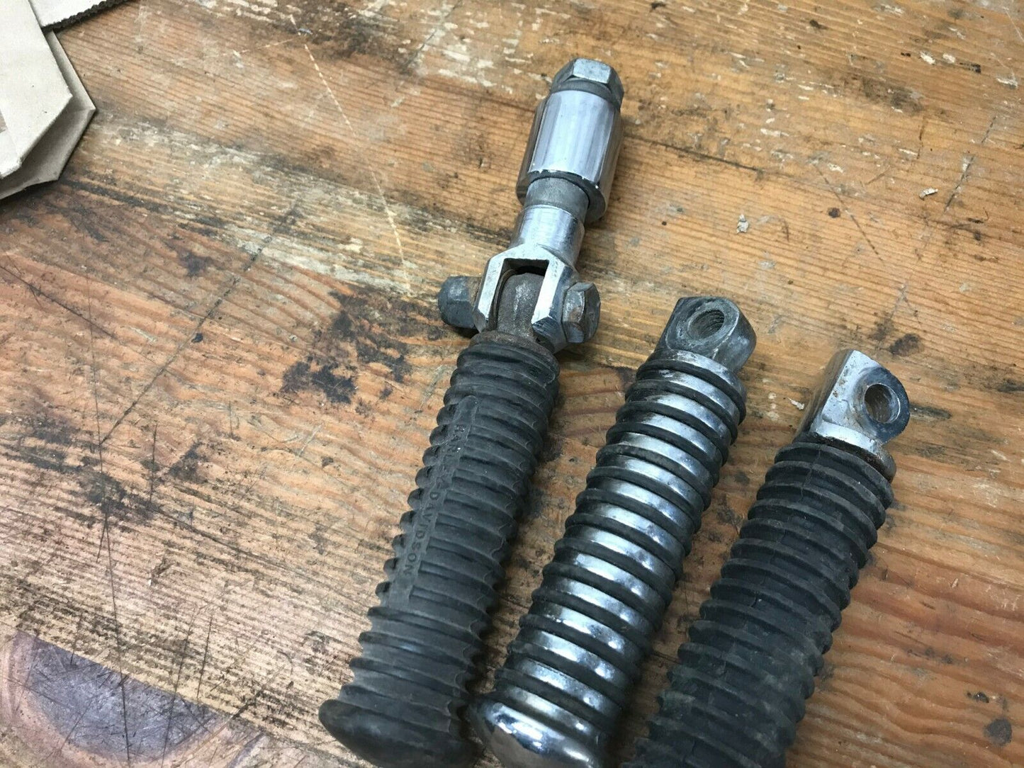 Lot of Harley Flathead Shovelhead Ironhead Foot Pegs Rests round Rubber