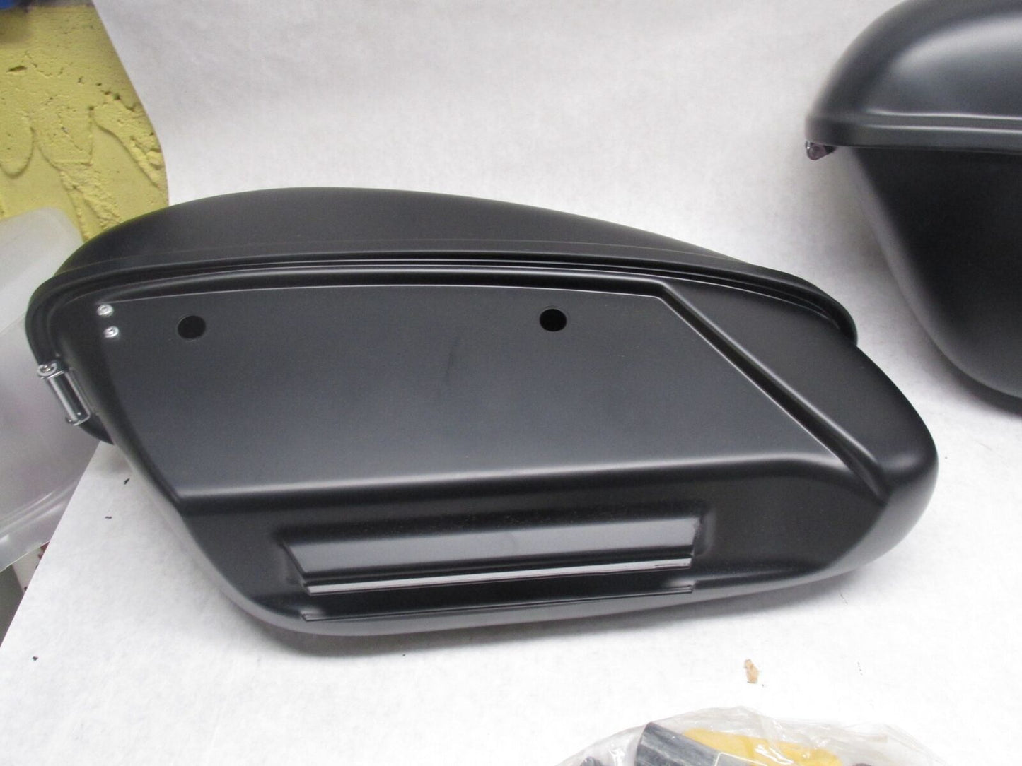 Harley Davidson Genuine NOS Pair of Softail Deuce Black Saddlebags 90396-00