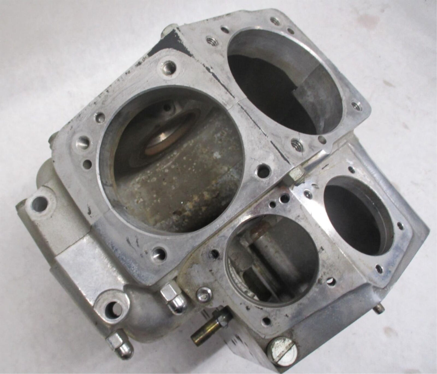 Harley Davidson FXR EVO Evolution Chrome Engine Cases 24564-83 24541-84