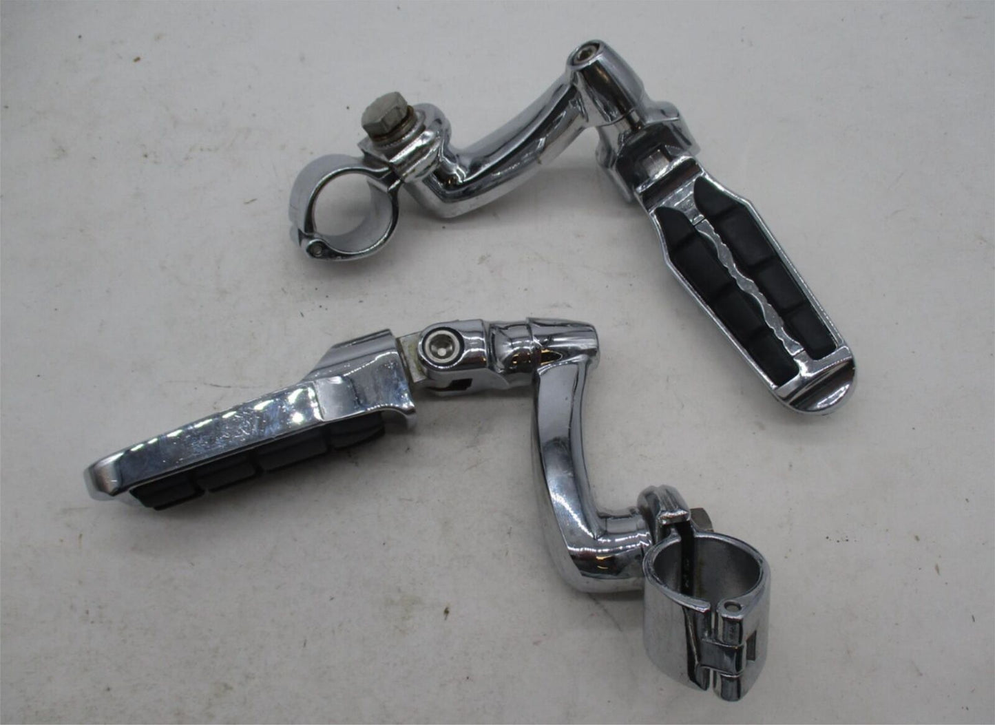 Harley Davidson Genuine Highway Pegs with Crash Engine Guard Bracket Clamps