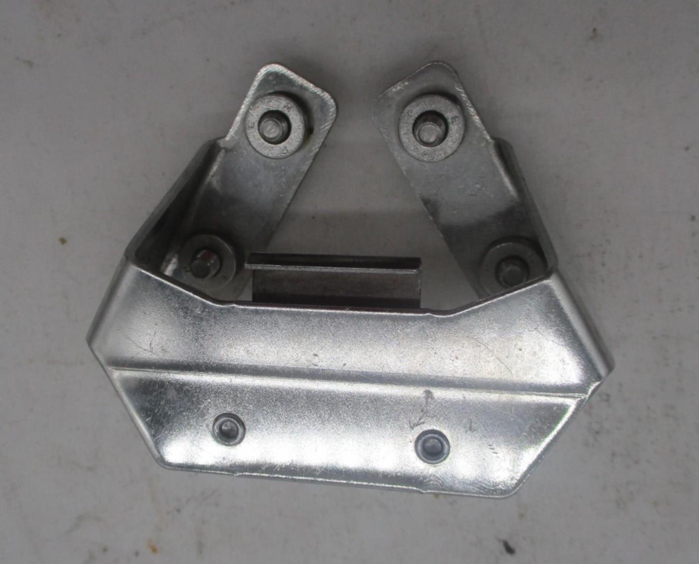 Harley Davidson Electra Glide Saddlebag Mounting Bracket 90958-93 w/ screws