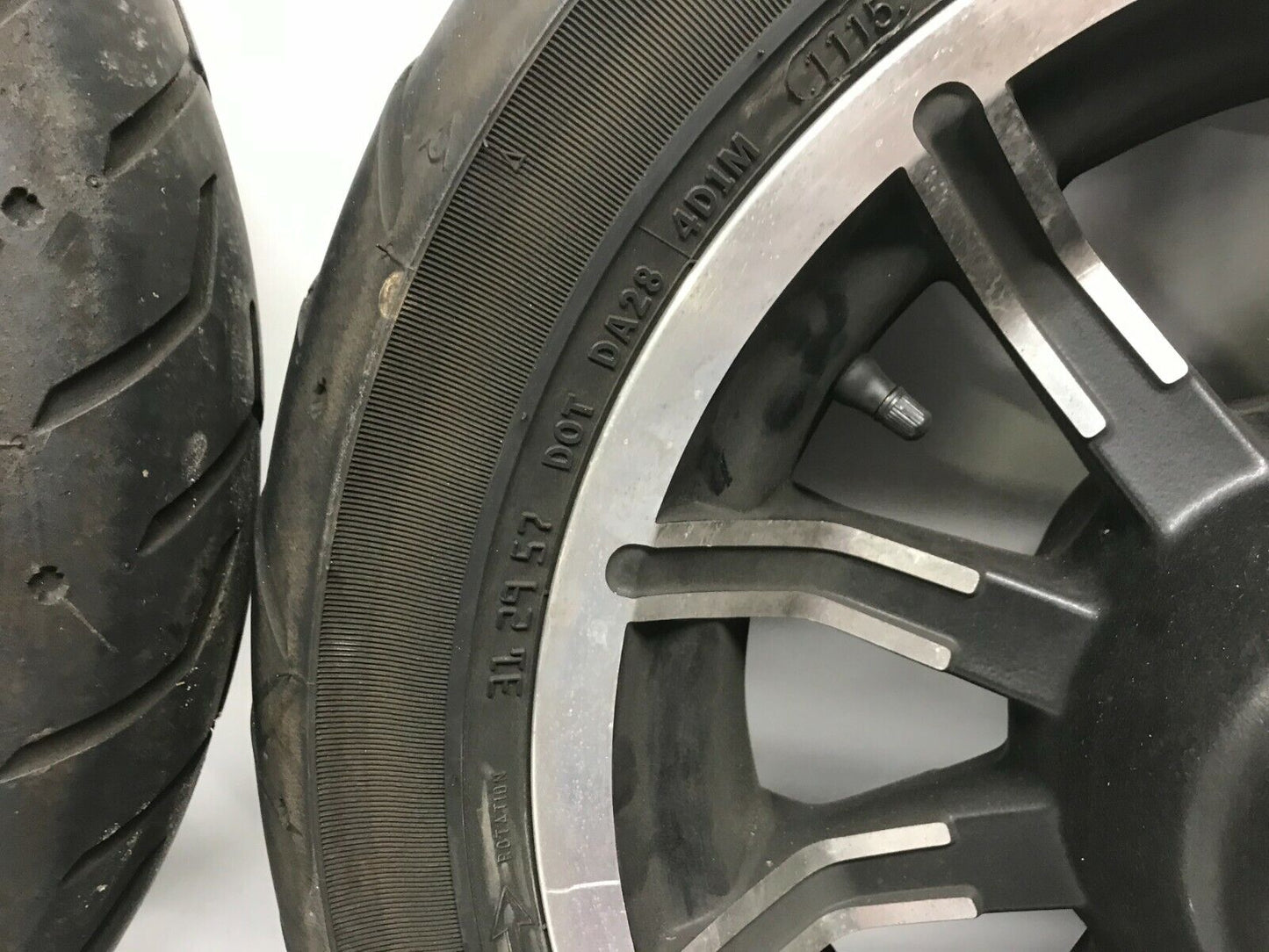 Harley Davidson Touring Factory Impeller Rear Wheel w/ Tire 16"