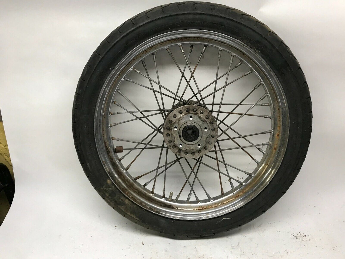 19” Harley Davidson Dual Disc Front Wheel 19x2.5 TLA Dyna FXR FX sportster