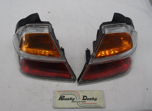 Pair of Honda Goldwing GL1800 Trunk Tail Lights Brake Lights Housings ST-3088