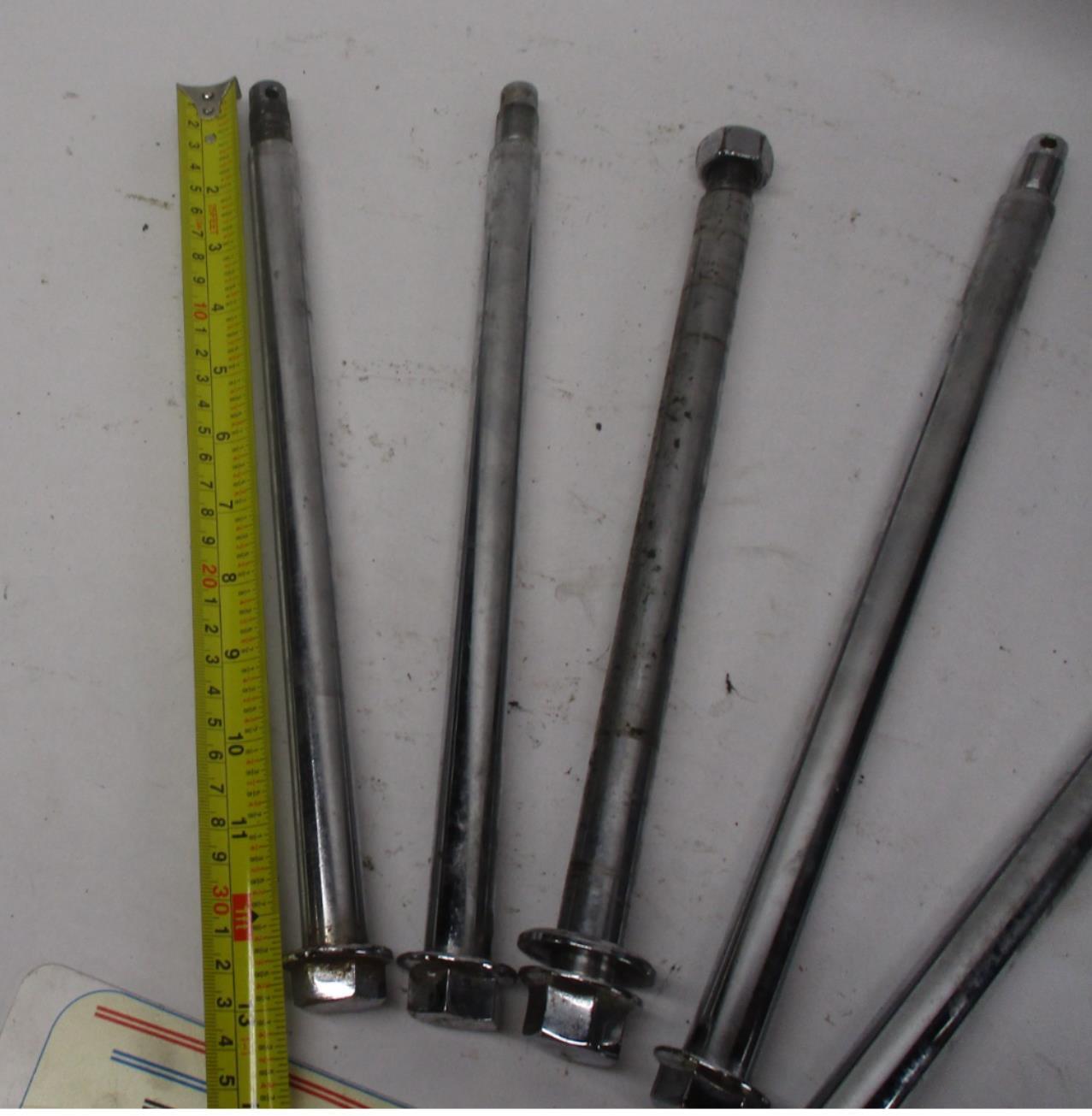 Mixed Lot of (5) Harley Davidson Chrome Wheel Front / Rear Axles #5