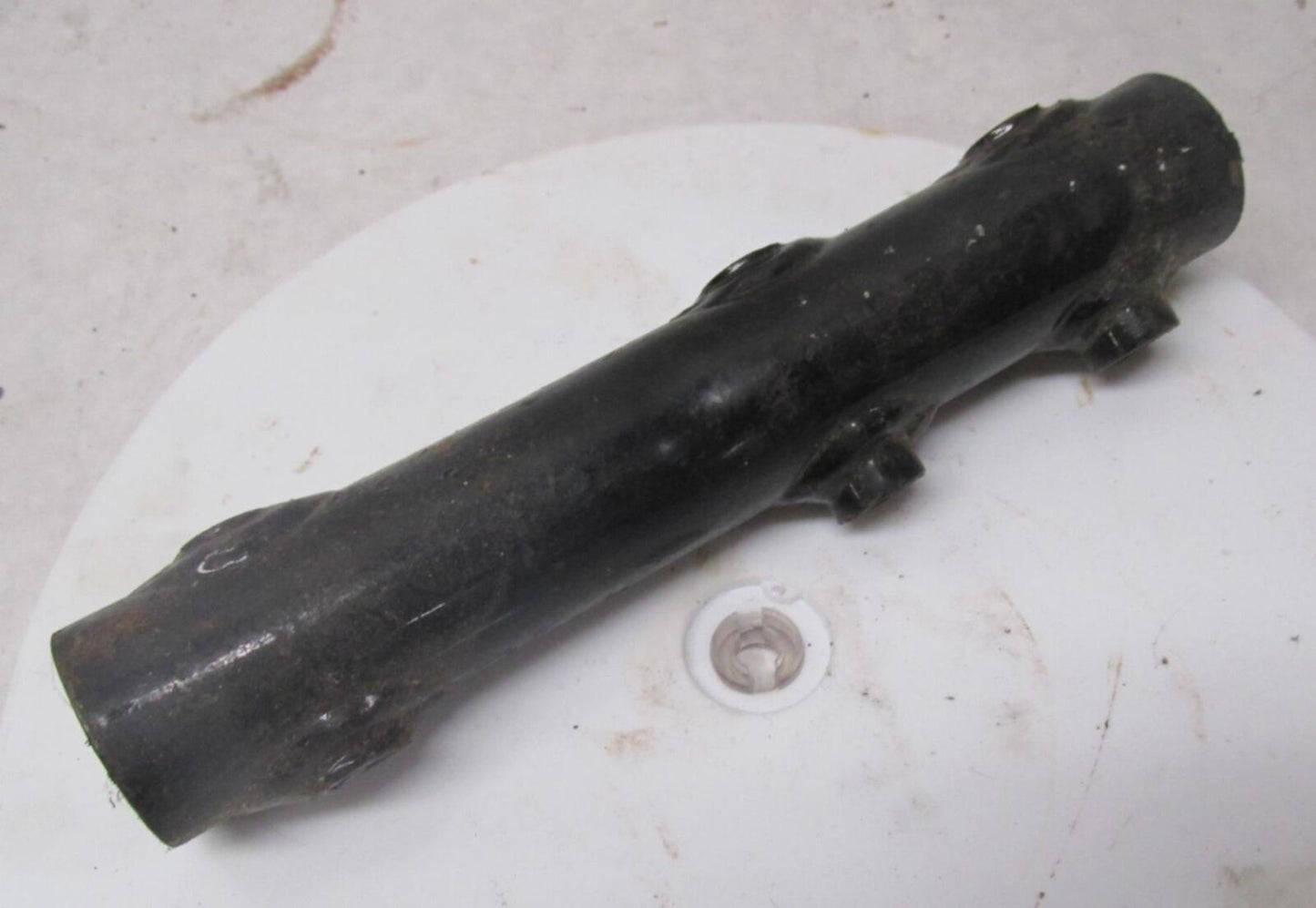 Harley-Davidson Softail Fatboy Rear Exhaust Hanger Mounting Bracket 65515-95