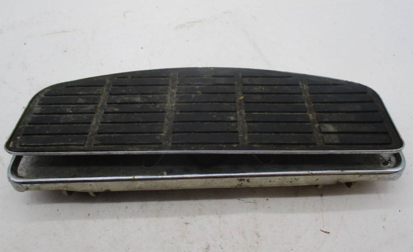 Harley Davidson Touring Single Driver Floorboard