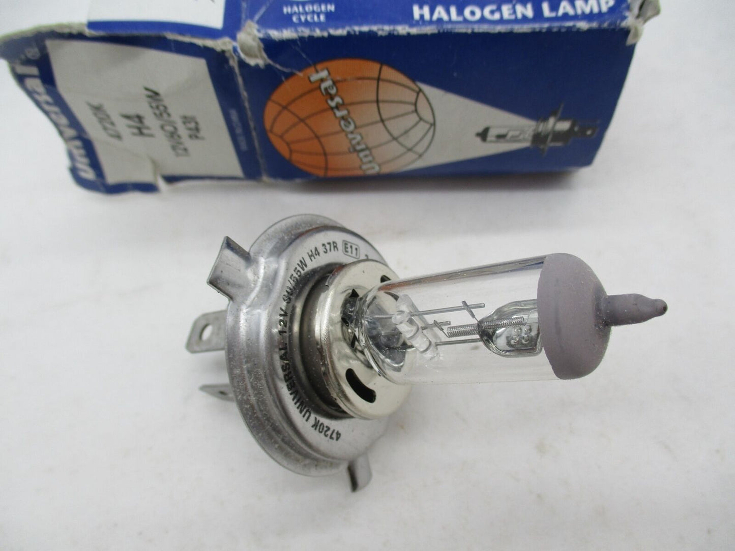 Motorcycle Headlight Bulb Universal Halogen Lamp 12V 55W 4720K H4 P43t