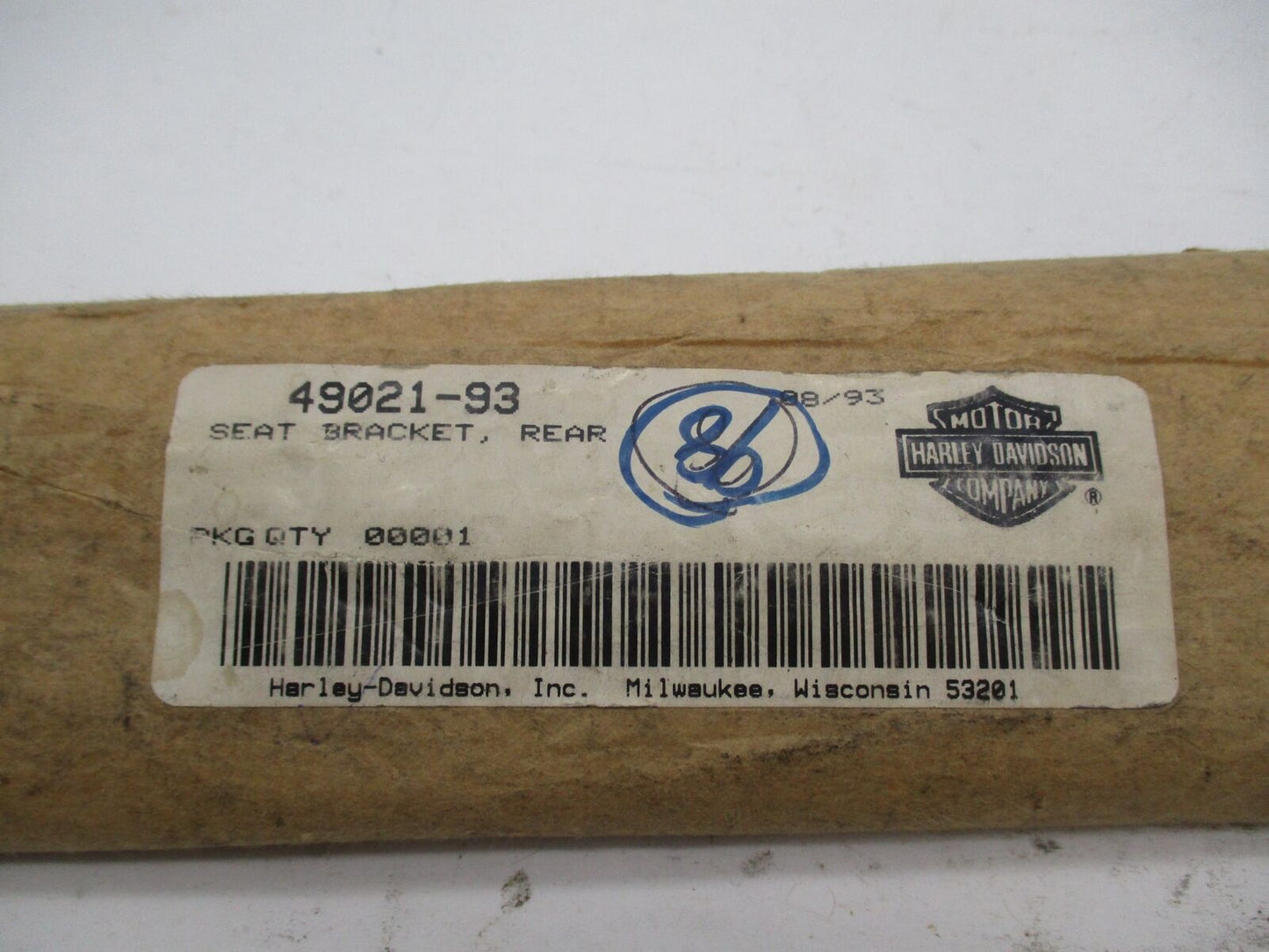 Harley Davidson Genuine NOS Rear Seat Bracket 49021-93