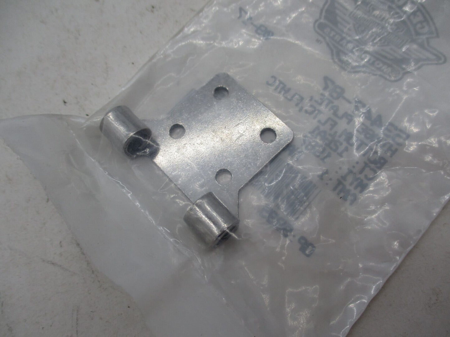 Harley Davidson Genuine NOS FLTC FLHTC Bottom Hinge Plate 53447-87