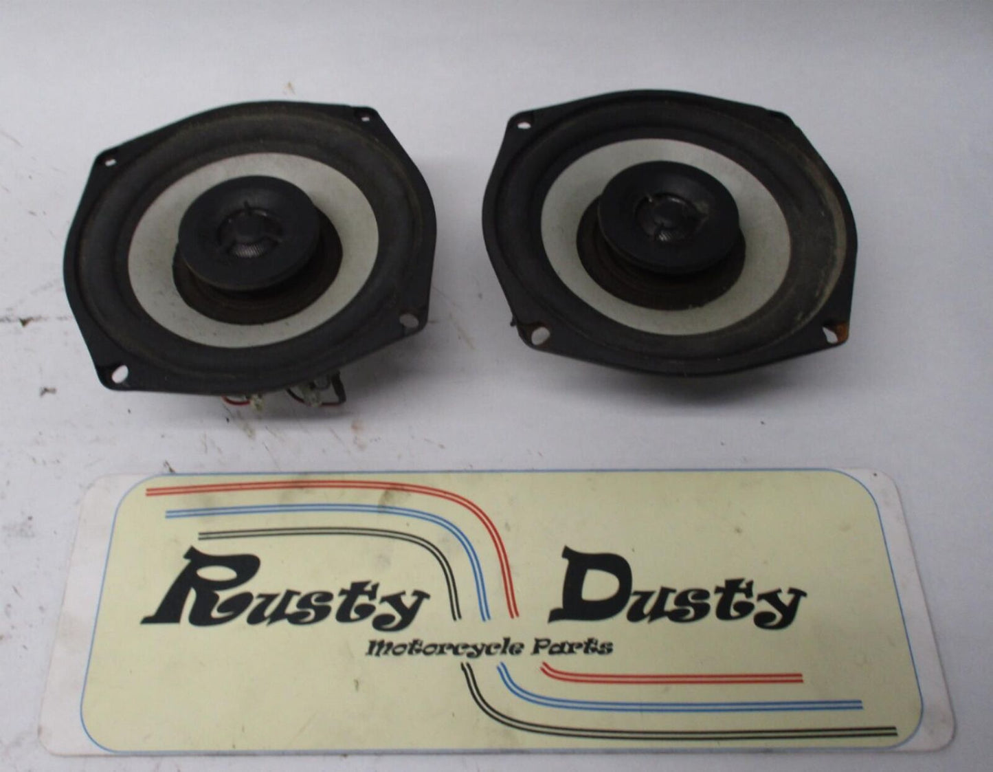 Pair of Harley Davidson Stock OEM Speakers 77029-06 Touring Models