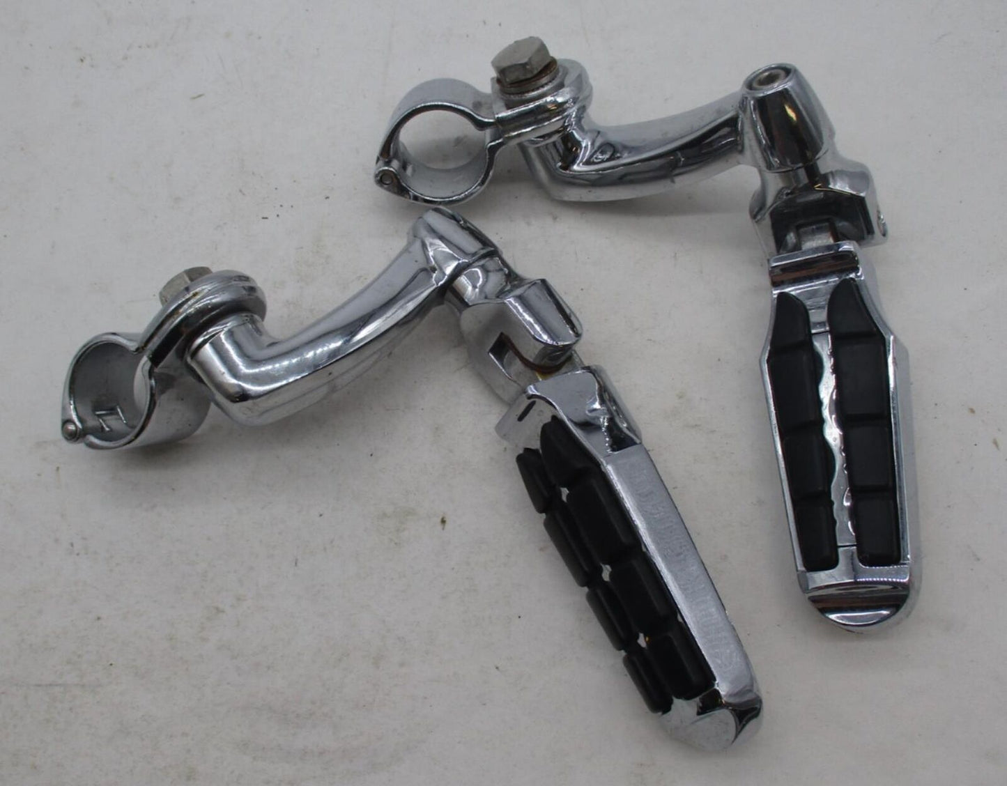 Harley Davidson Genuine Highway Pegs with Crash Engine Guard Bracket Clamps