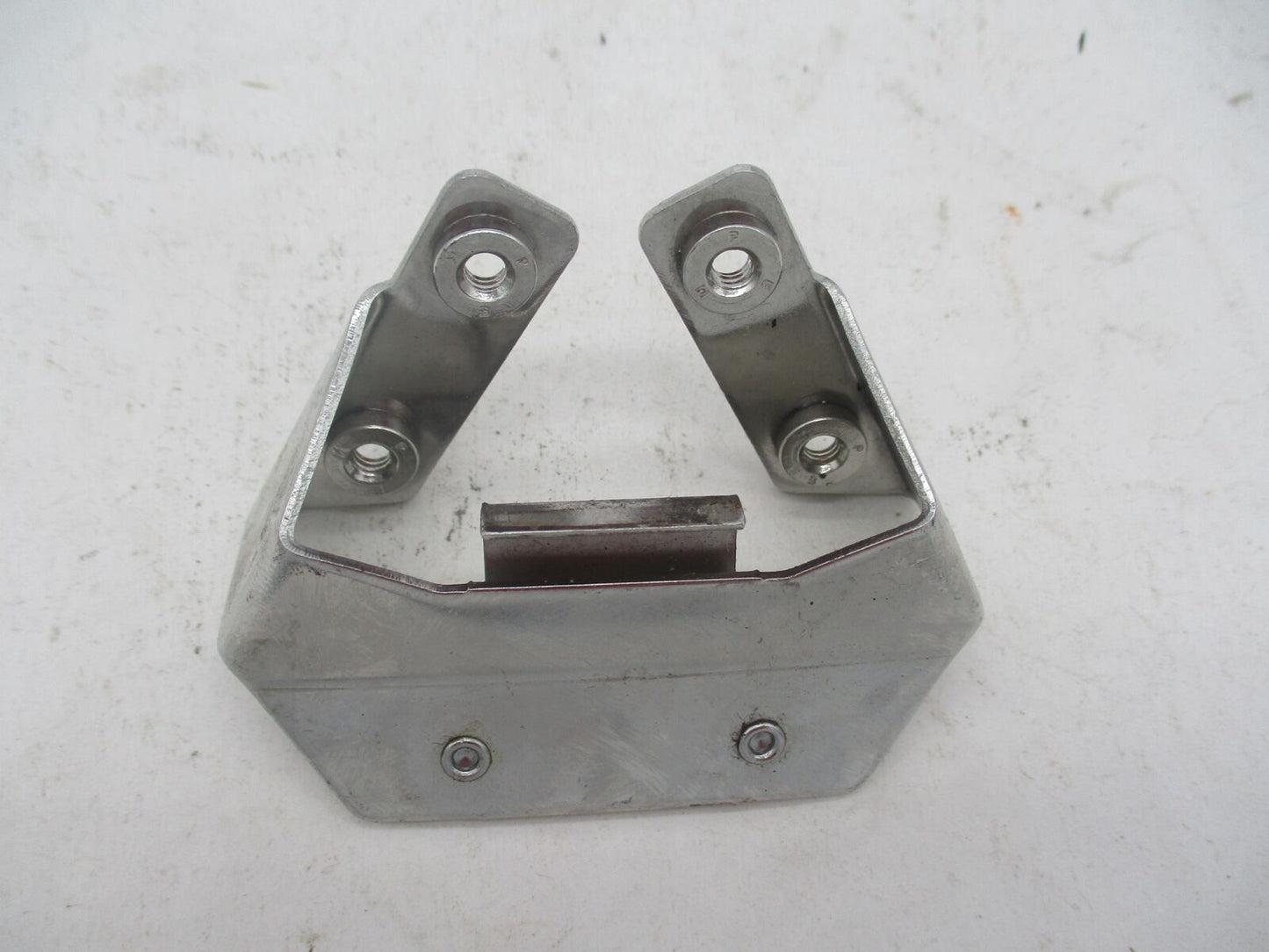 Harley Davidson Electra Glide Saddlebag Mounting Bracket 90958-93