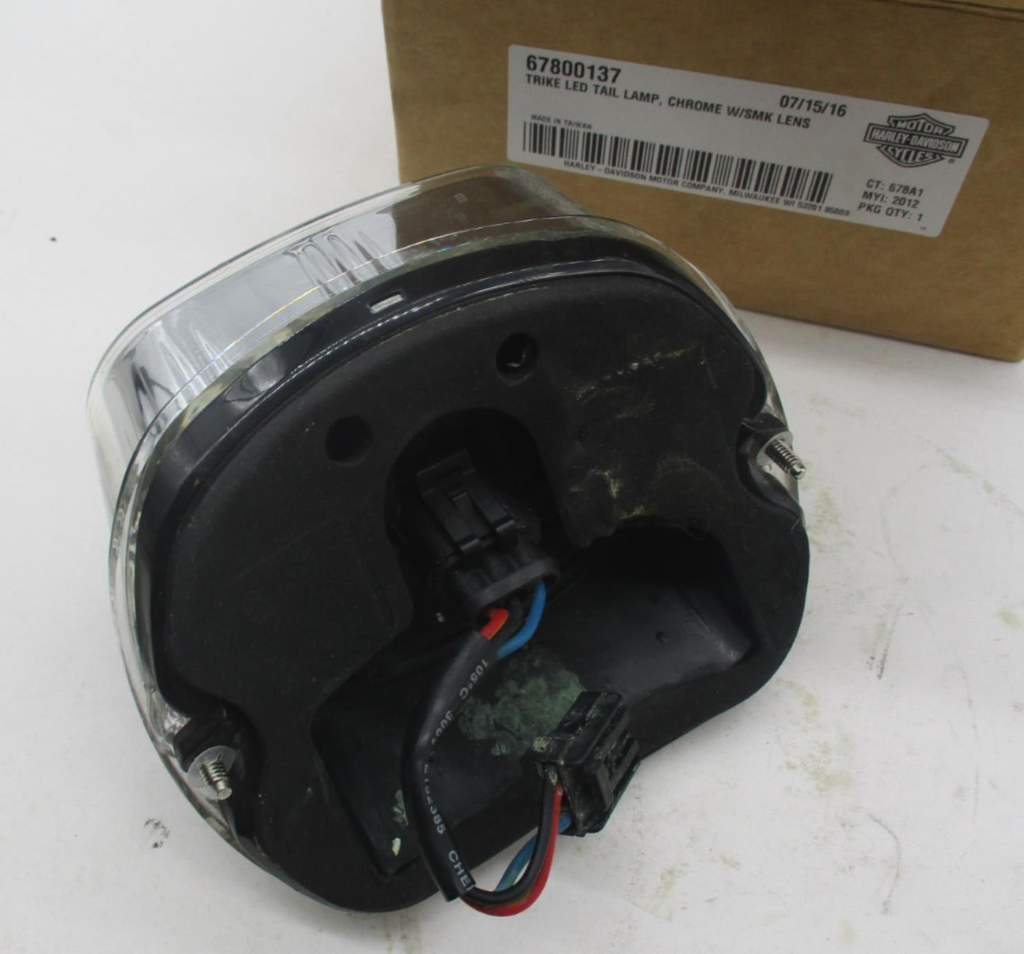 Harley Davidson Trike Led Taillight Lamp Chrome with Smoke Lens 67800137