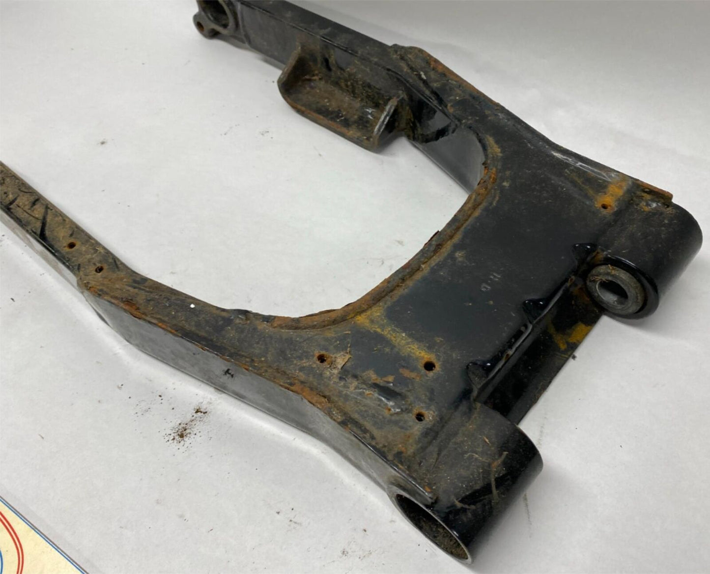 Harley-Davidson Stock OEM Road Kink Touring Electra Road Glide Swing Arm Black