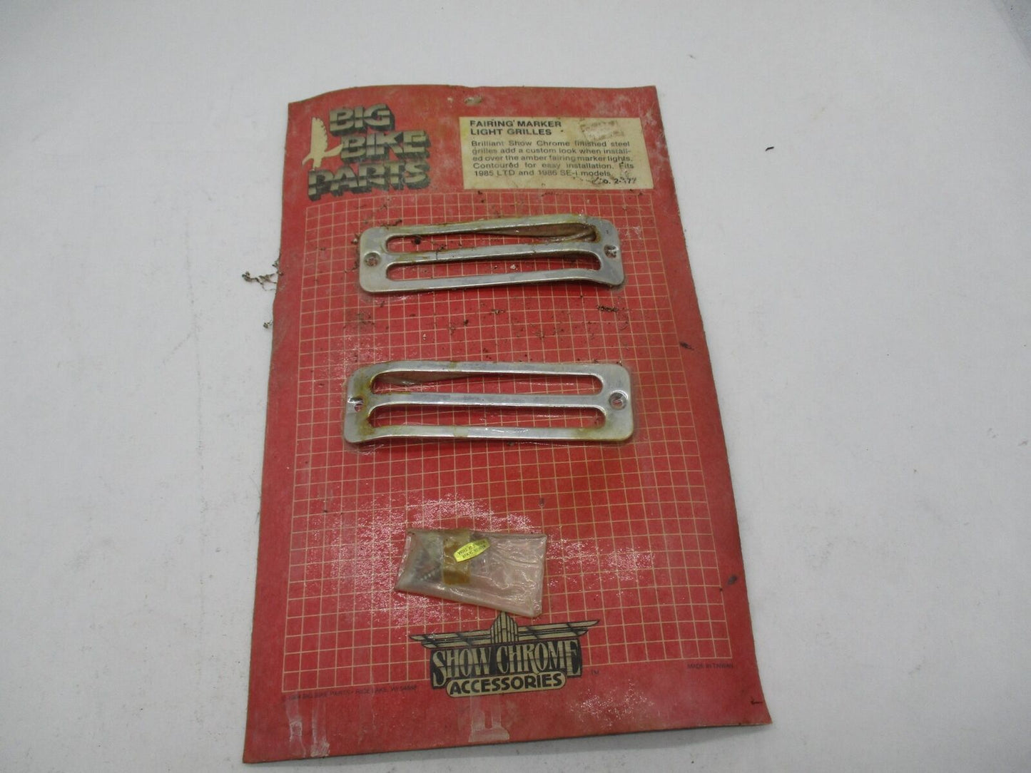 Big Bike Parts 85-86 Honda Goldwing GLChrome Fairing Marker Light Grills 2-177