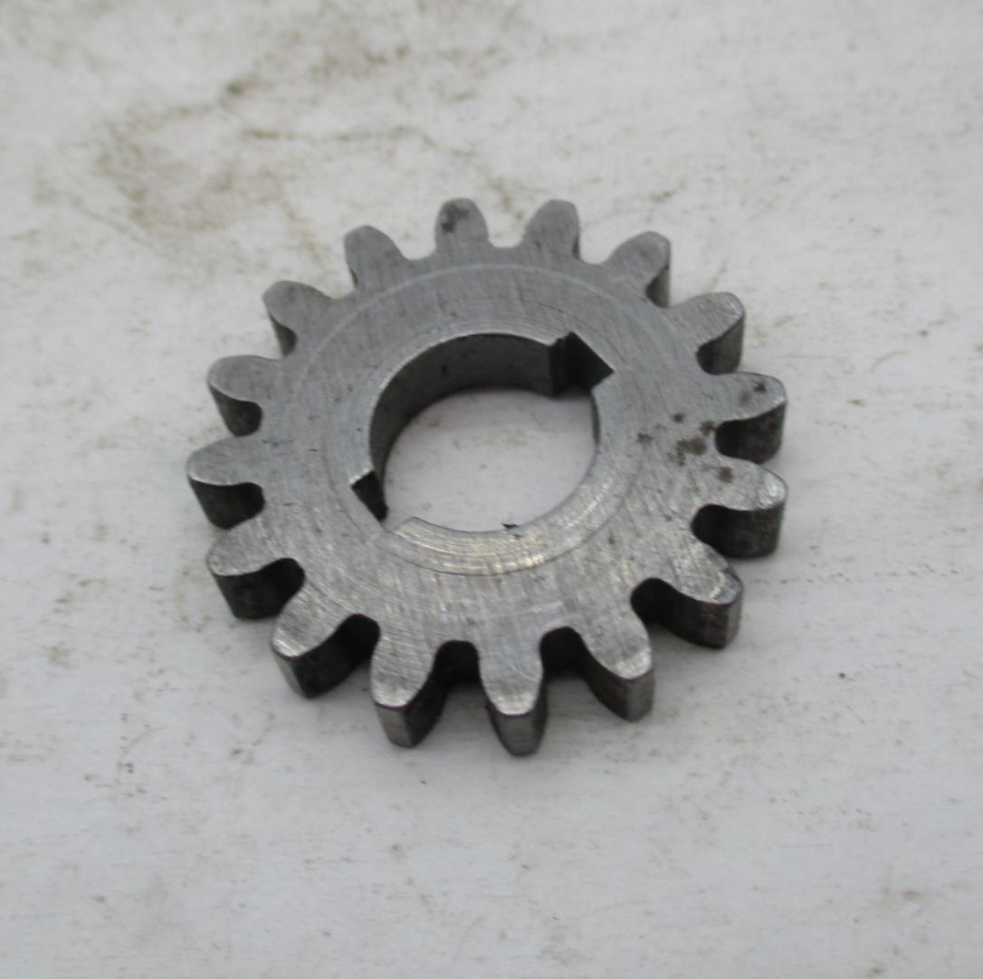 Harley Davidson EVO Oil Pump Drive Feeder Pinion Gear