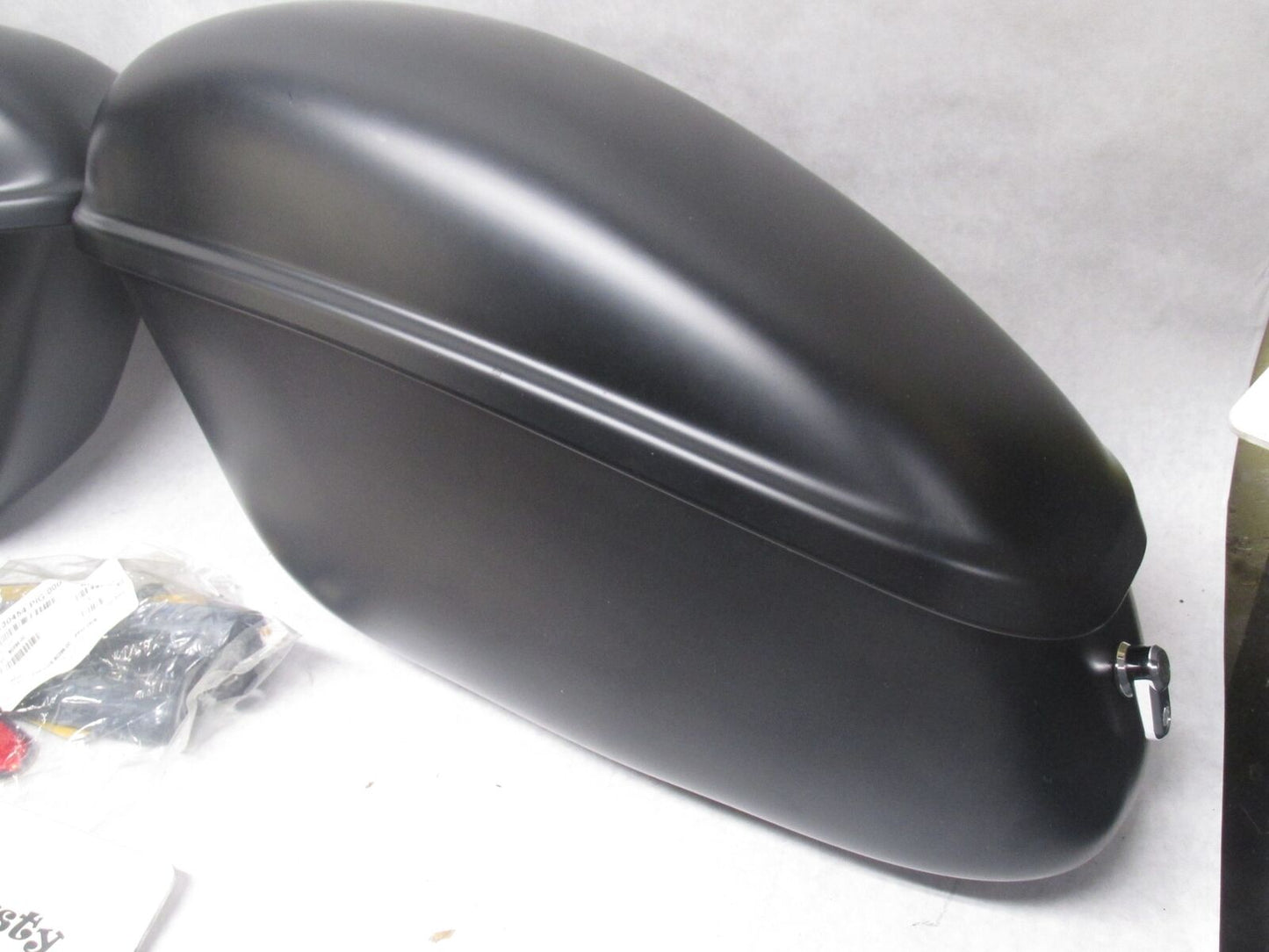 Harley Davidson Genuine NOS Pair of Softail Deuce Black Saddlebags 90396-00
