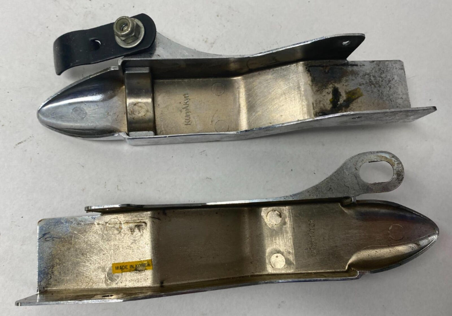 Harley Kuryakyn Chrome Swingarm Axle Covers Pair