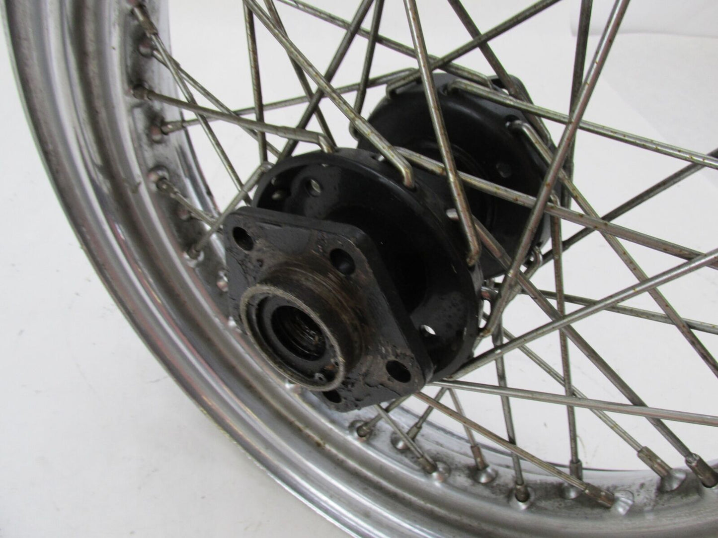 Harley Davidson Steel Dual Disc 40 Spoked Wheel 3/4" Axle 16x3 45085-97