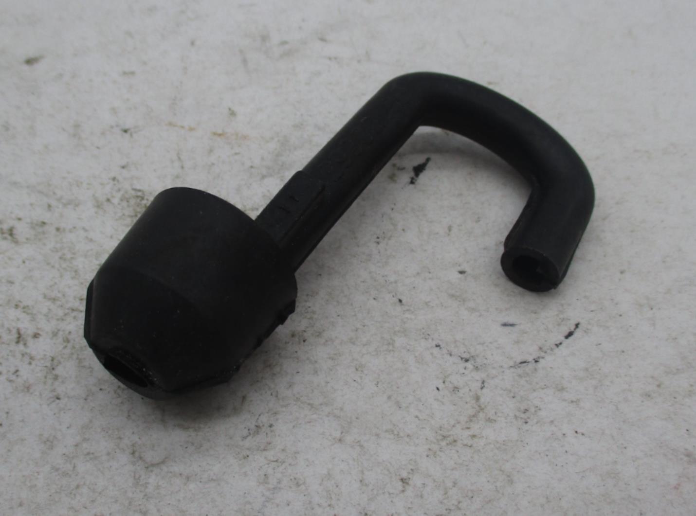 Harley Davidson Genuine Air Cleaner Breather Tube 29306-08