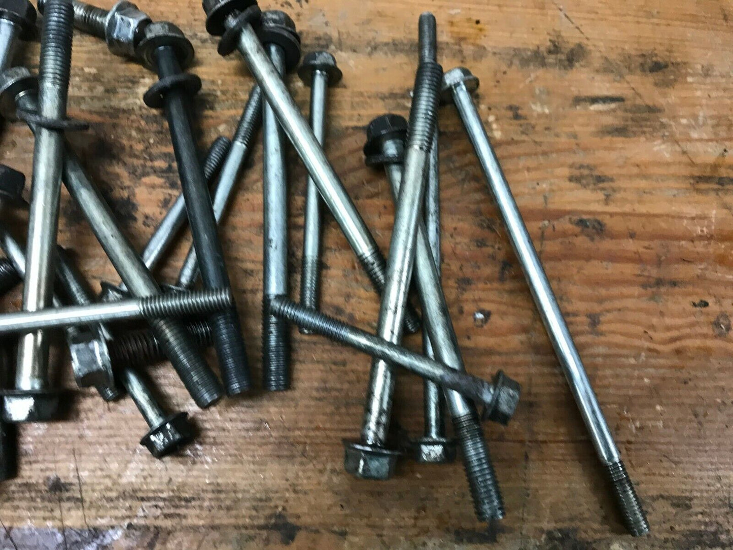 1985 yamaha xj700 ENGINE CRANKCASE crank case BOLTS SCREWS