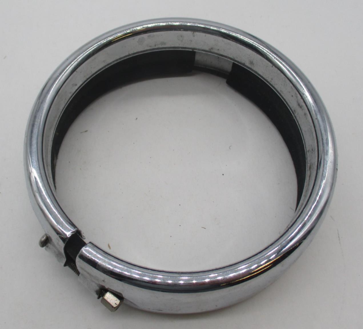 Harley Genuine Road King Frenched Spotlight Auxiliary Light Trim Ring 4" Chrome