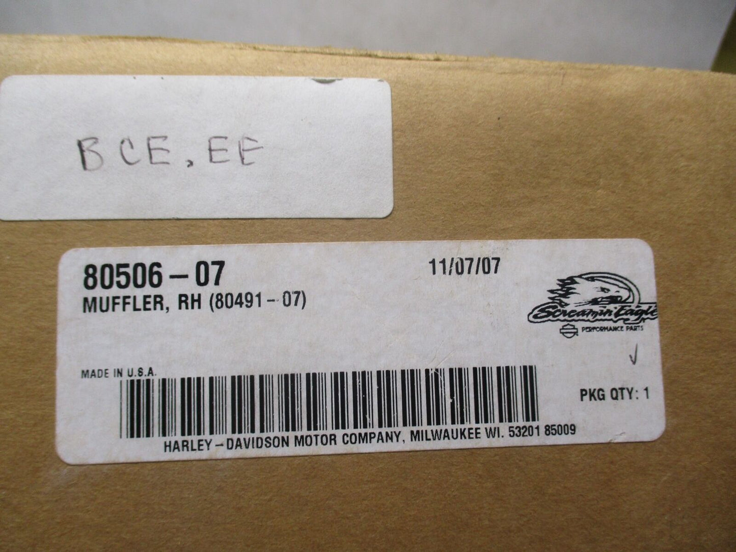 Harley-Davidson FLHX Genuine NOS Screamin Eagle Mufflers 80506-07